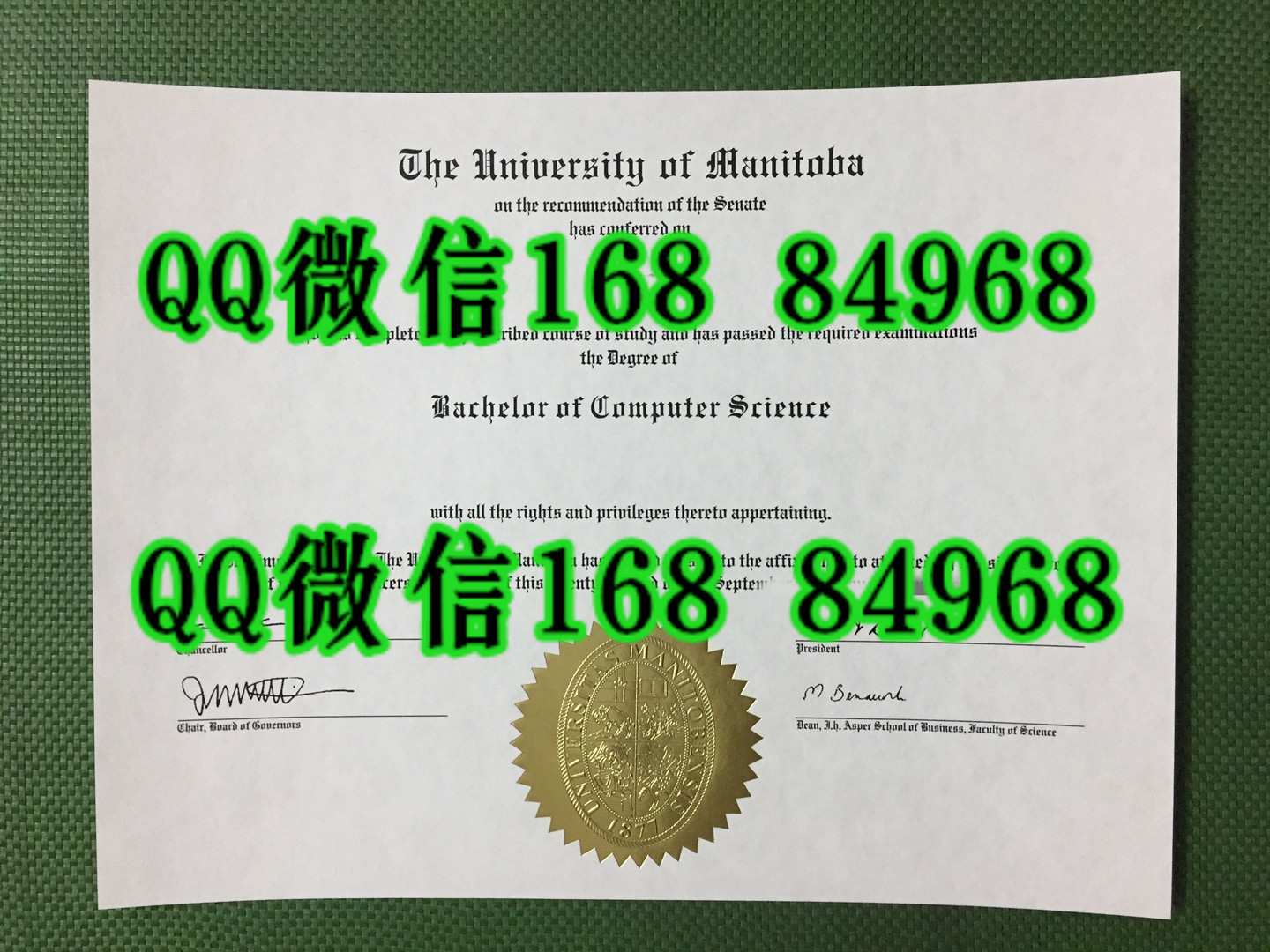 拍摄加拿大曼尼托巴大学毕业证书制作工艺，University of Manitoba diploma